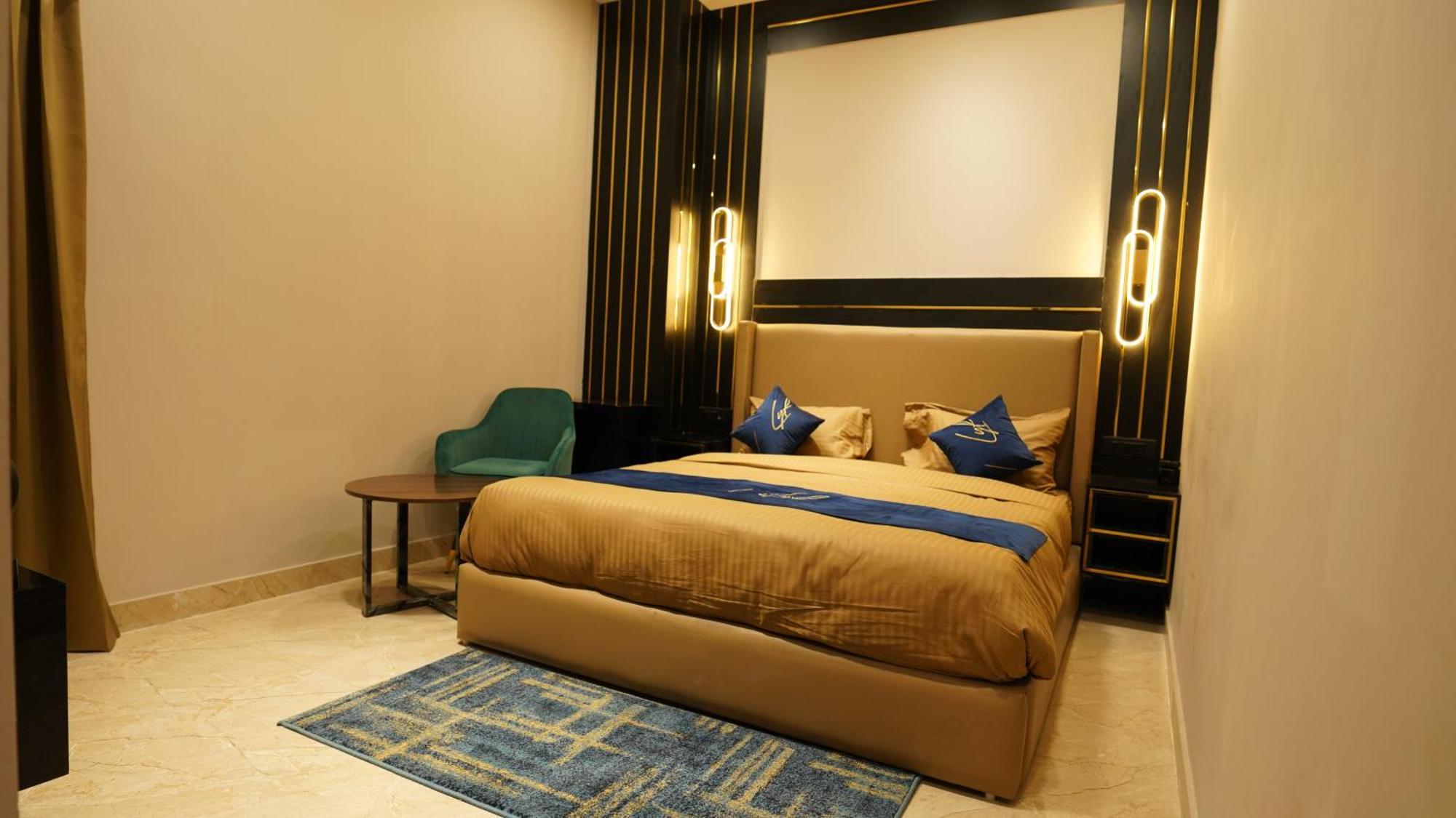 Aquila Grand Suites - Noida Sector 136 Εξωτερικό φωτογραφία