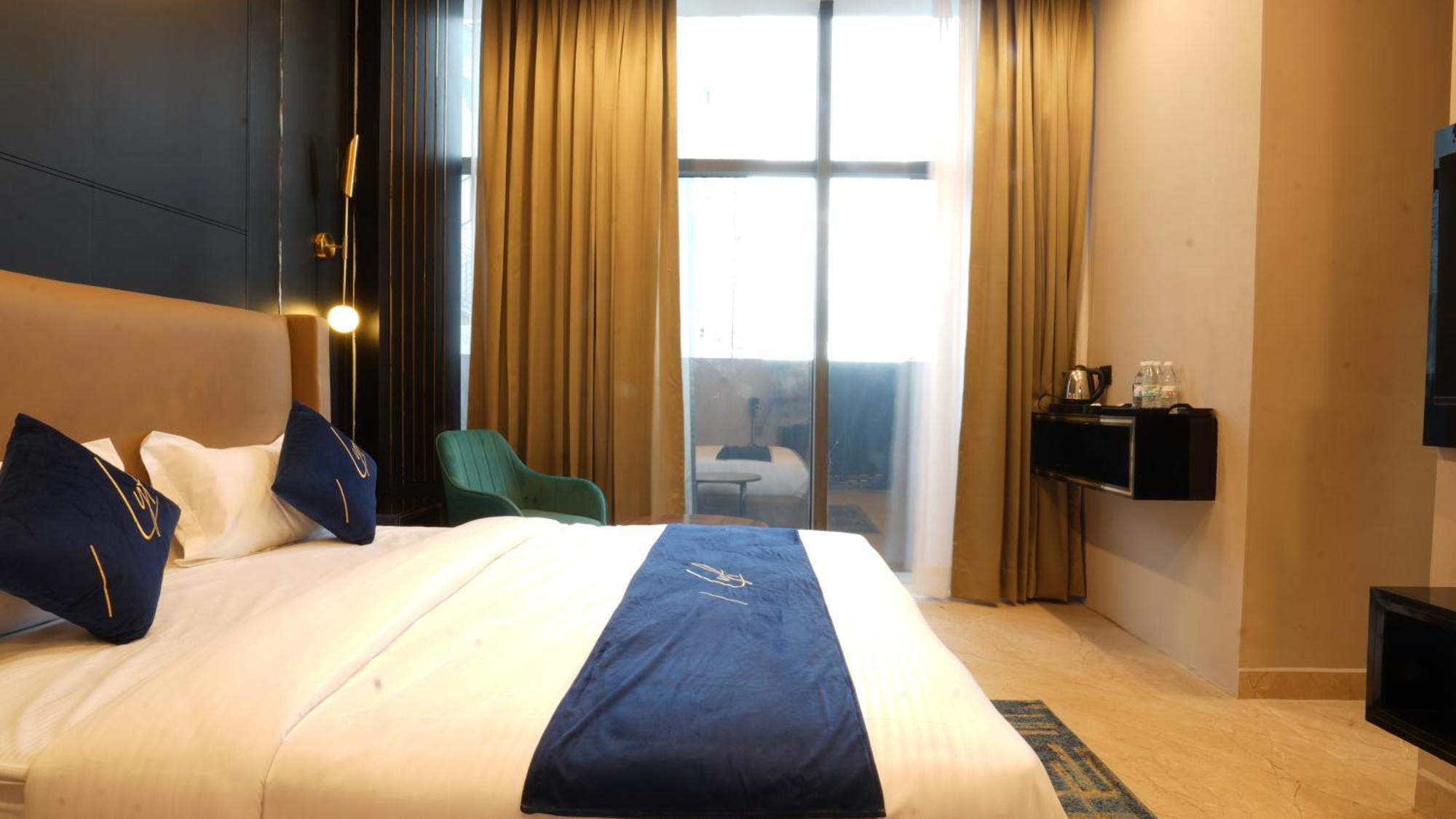 Aquila Grand Suites - Noida Sector 136 Εξωτερικό φωτογραφία
