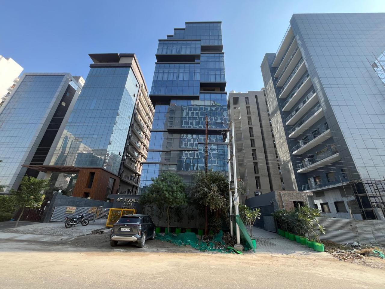 Aquila Grand Suites - Noida Sector 136 Εξωτερικό φωτογραφία