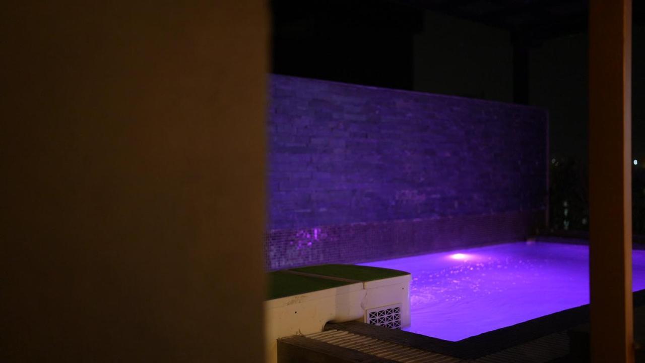 Aquila Grand Suites - Noida Sector 136 Εξωτερικό φωτογραφία