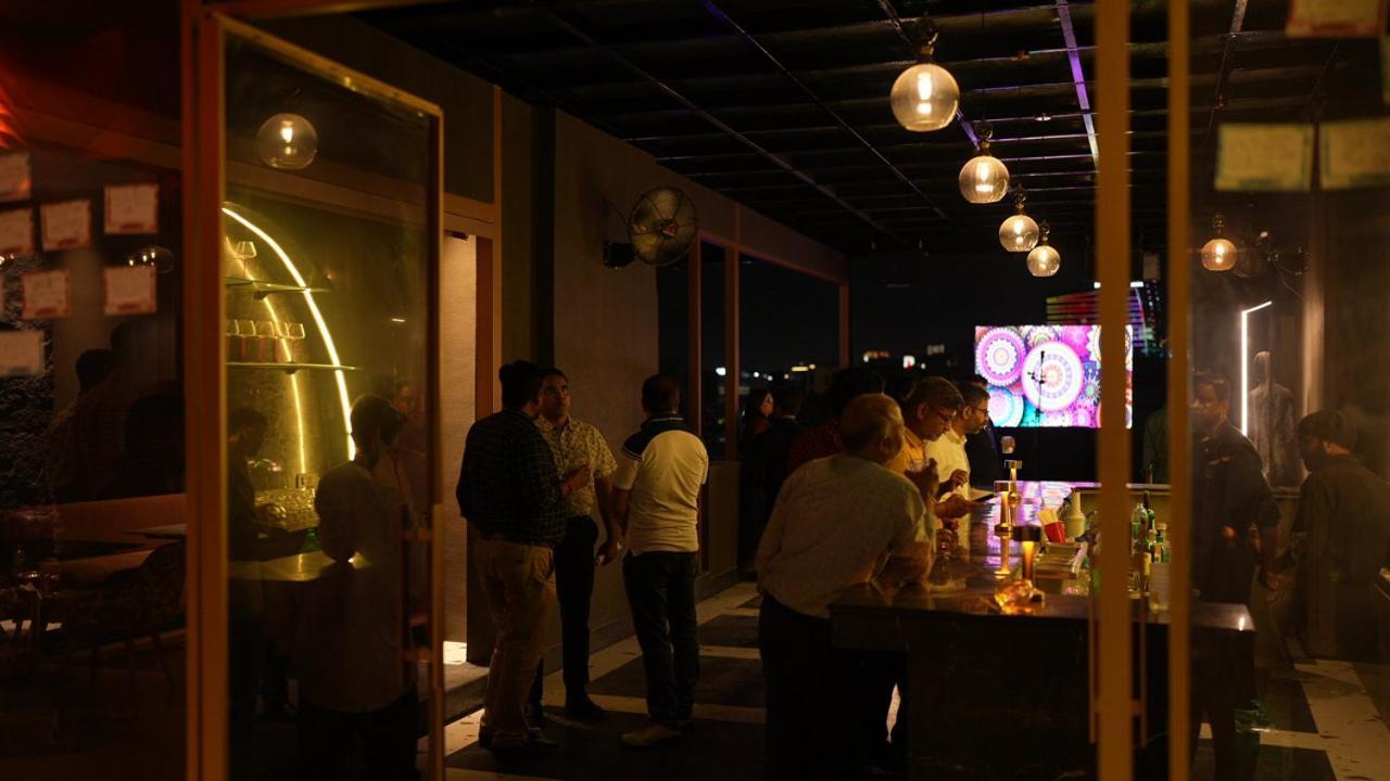 Aquila Grand Suites - Noida Sector 136 Εξωτερικό φωτογραφία