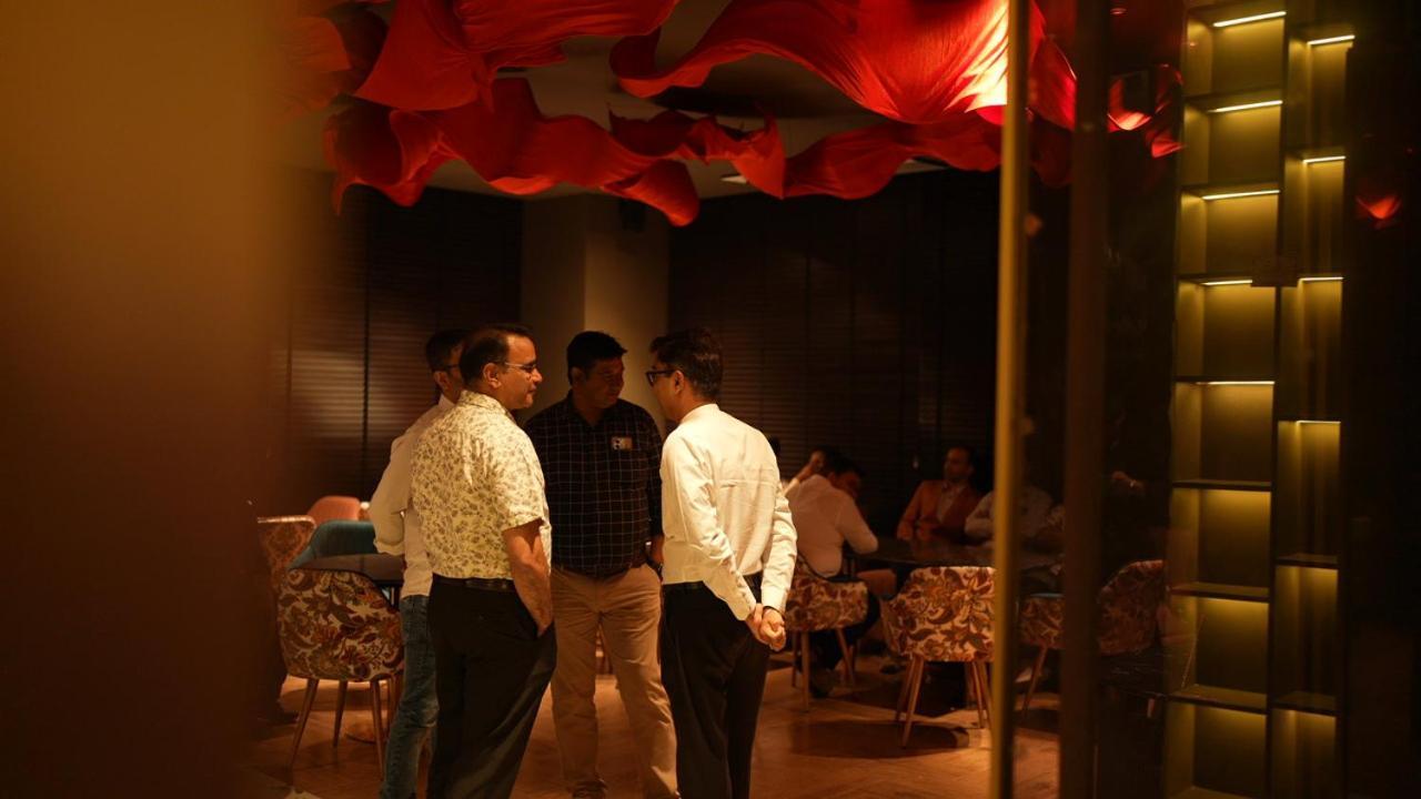 Aquila Grand Suites - Noida Sector 136 Εξωτερικό φωτογραφία